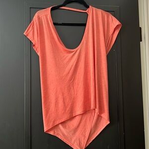 Size 6 (M) Lululemon Open Back Tee